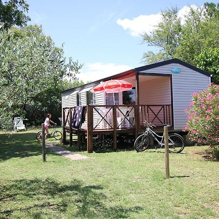Charmant Camping Familiale 3 Etoiles Vue 360 Plage Piscine A Debordement Empl Xxl Labeaume Ngoại thất bức ảnh