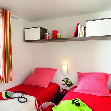 Charmant Camping Familiale 3 Etoiles Vue 360 Plage Piscine A Debordement Empl Xxl Labeaume Ngoại thất bức ảnh