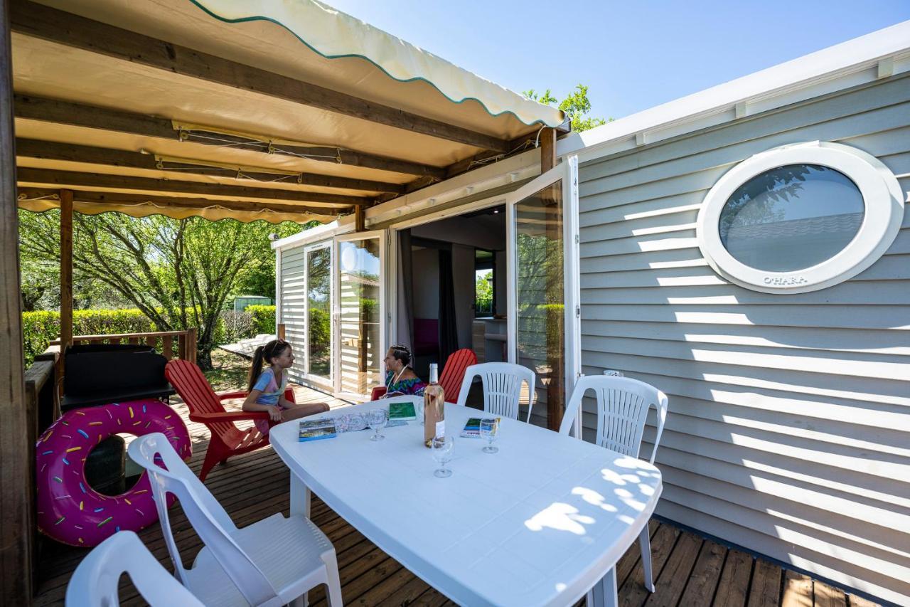 Charmant Camping Familiale 3 Etoiles Vue 360 Plage Piscine A Debordement Empl Xxl Labeaume Ngoại thất bức ảnh