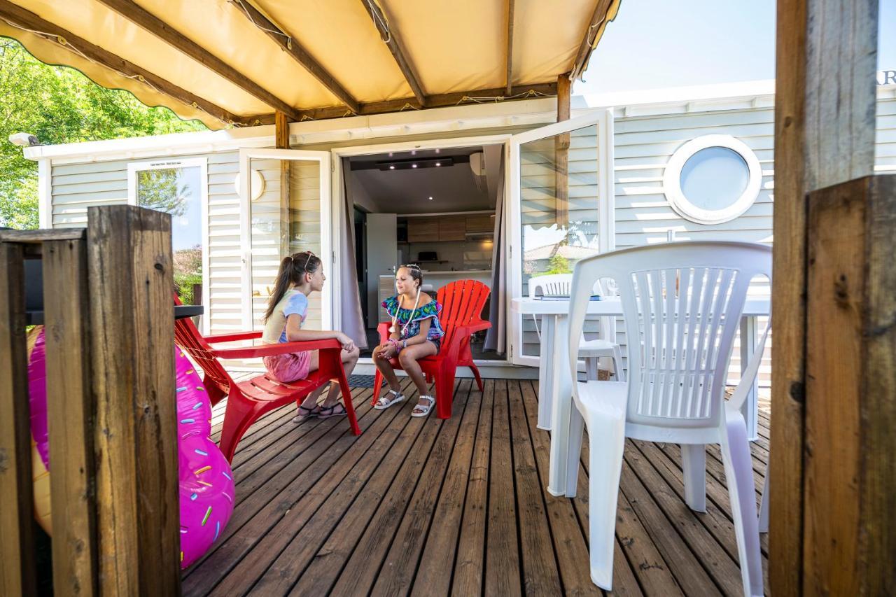 Charmant Camping Familiale 3 Etoiles Vue 360 Plage Piscine A Debordement Empl Xxl Labeaume Ngoại thất bức ảnh